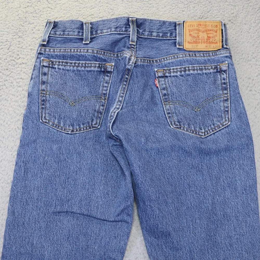 Levis 517 Bootcut Jeans Mens 31x30 Medium Wash Blue Denim 100% Cotton A63939